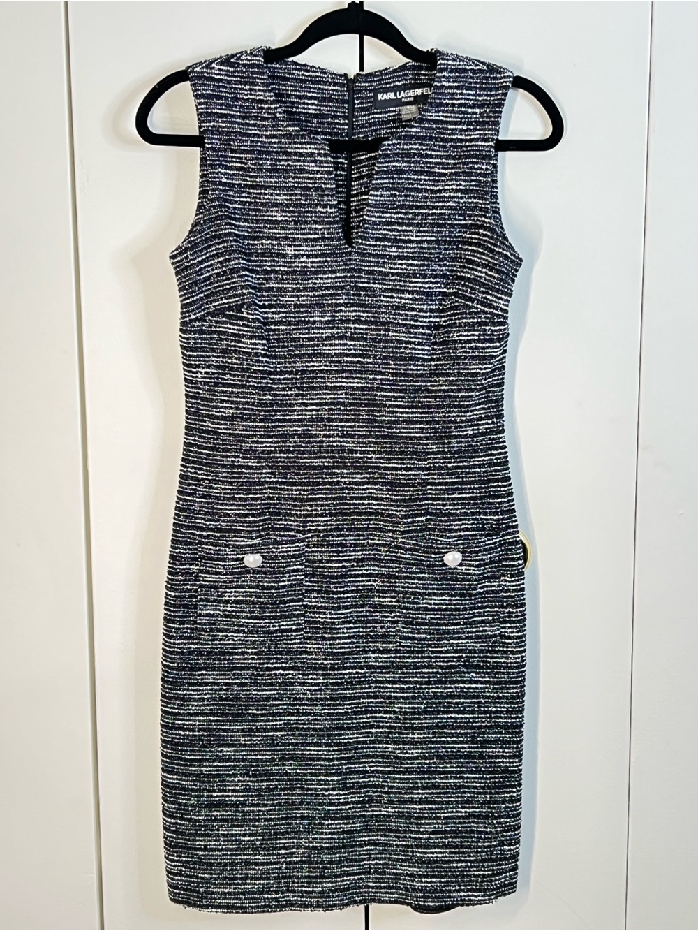 KARL LAGERFELD Paris women’s size 2 Sleeveless